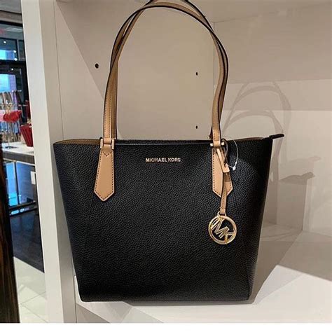 Michael Kors Kimberly Small Bonded Tote 